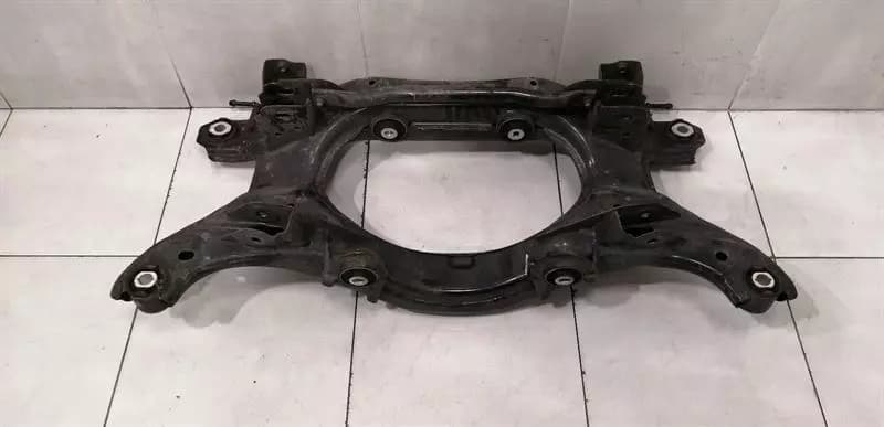 LAND ROVER Land Rover Range Rover Evoque Subframe Rear LR072077 Axle Frame Rear Axle