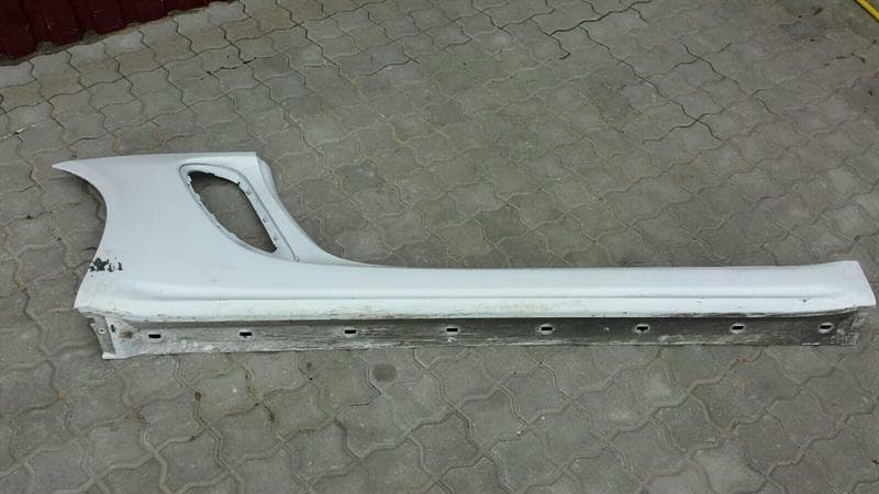 PORSCHE Porsche Boxster 718 GT4 right side skirt 982854886 side sill right
