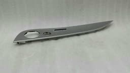 MERCEDES-BENZ Mercedes E Class W213 Rear Right Door Trim A2137306800 Door Strip Rear Right — thumbnail 2