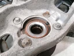 MERCEDES-BENZ Mercedes A35 AMG W177 Left Front Hub A1773321300 Wheel Bearing Housing Front Left — thumbnail 4