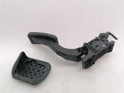 MERCEDES-BENZ Mercedes A Class W177 A35 AMG Gas Pedal (Electrical) A177002100 Accelerator Pedal — thumbnail 9