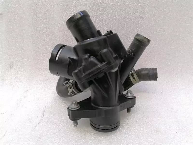 MERCEDES-BENZ Mercedes A Class W176 Thermostat Housing A2702000415 THERMOSTAT HOUSING AMG