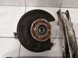 MERCEDES-BENZ Mercedes A W176 A45 AMG RLH Hub Set A1763500500 Wheel Bearing Housing Rear Left — thumbnail 7