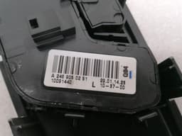 MERCEDES-BENZ Mercedes A Class W176 door handle A2467200948 RHD handle switch seat — thumbnail 10
