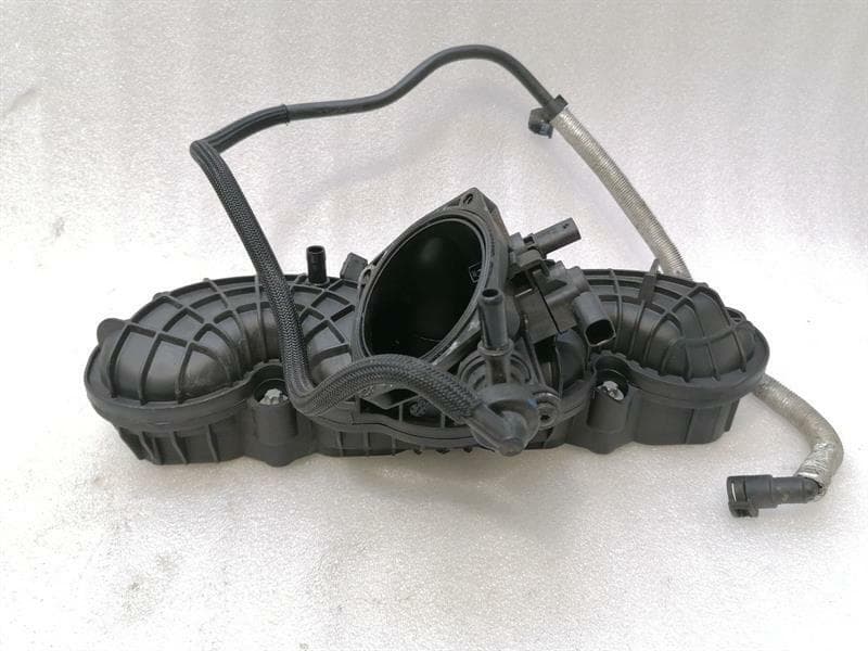MERCEDES-BENZ Mercedes A Class W176 A45 AMG Inlet Manifold A1330900537 Inlet Bridge