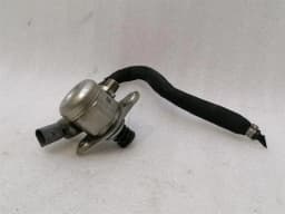 MERCEDES-BENZ Mercedes A Class W176 A45 AMG Fuel Pump Mechanical A1330700001 Fuel Pump — thumbnail 6