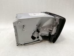 MERCEDES-BENZ Mercedes A Class W176 COMAND CD player A2469000412 audio system controller FAULTY! — thumbnail 5