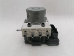 MERCEDES-BENZ Mercedes GLA45 AMG X156 A.B.S pump A1764310300 ABS pump HYDRAULIC BLOCK AMG — thumbnail 1
