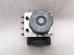 MERCEDES-BENZ Mercedes GLA45 AMG X156 A.B.S pump A1764310300 ABS pump HYDRAULIC BLOCK AMG — thumbnail 2