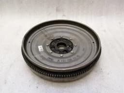 MERCEDES-BENZ MERCEDES A W176 A45 AMG Clutch Disc Flywheel A1330300005 Flywheel M133 — thumbnail 1