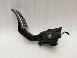MERCEDES-BENZ Mercedes A Class W176 Throttle Pedal (Electrical) A2463001904 Throttle Pedal — thumbnail 2