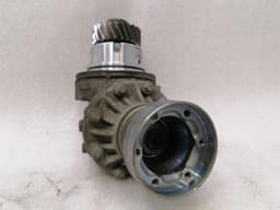 MERCEDES-BENZ Mercedes A45 AMG W176 Front Diff A2462800300 Differential Front POWER TAKE OFF — thumbnail 3