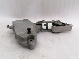 MERCEDES-BENZ Mercedes GLA45 AMG X156 Engine Mount Set A2702230002 Engine Holder M133 — thumbnail 4