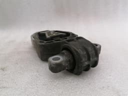 MERCEDES-BENZ Mercedes GLA45 AMG X156 Engine Mount Set A2702230002 Engine Holder M133 — thumbnail 9