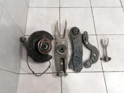 MERCEDES-BENZ Mercedes A Class W176 A45 AMG RRH Hub A1763500600 Wheel Bearing Housing Rear Right — thumbnail 7