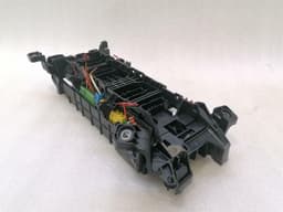 MERCEDES-BENZ Mercedes CLA W117 C117 Fuse Box A2465400140 Fuse Box — thumbnail 5