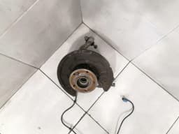 MERCEDES-BENZ Mercedes CLA W117 C117 Right Rear Hub A1763500600 Wheel Bearing Housing Rear Right — thumbnail 8