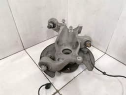 MERCEDES-BENZ Mercedes CLA W117 C117 Right Rear Hub A1763500600 Wheel Bearing Housing Rear Right — thumbnail 4