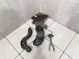 MERCEDES-BENZ Mercedes CLA W117 C117 Left Rear Hub Set A1763500500 Wheel Bearing Housing Rear Li — thumbnail 2