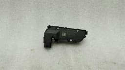 MERCEDES-BENZ Mercedes W205 Left Seat Heater Switch A2059050004 Seat Switch Left C205 — thumbnail 2