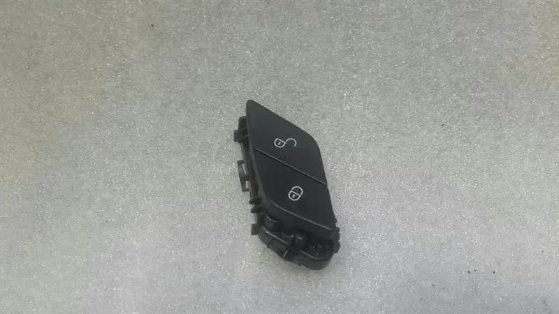 MERCEDES-BENZ Mercedes C Class W205 Door Lock Switch A2059055151 Door Switch C205