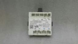 MERCEDES-BENZ Mercedes C Class W205 FRH Door Module A2229001908 Door Control Unit Front Right. — thumbnail 1