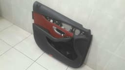 MERCEDES-BENZ Mercedes C Class W205 RHD door card front left A2057206911 right handlebar red — thumbnail 3
