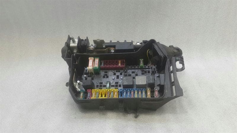 MERCEDES-BENZ Mercedes A Class W176 Fuse Box A2465403803 Fuse Box A45 AMG
