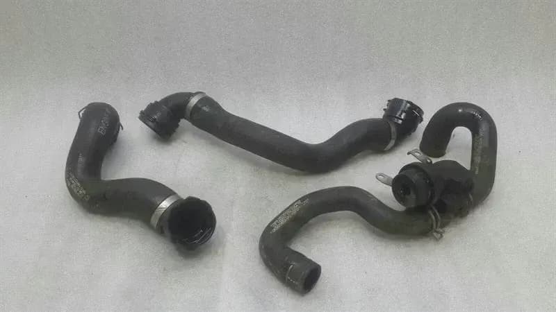 MERCEDES-BENZ Mercedes W205 Cooling Pipe A2055010182 Coolant Hose Hose Kit M274