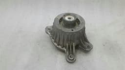 MERCEDES-BENZ Mercedes C Class W205 Right Engine Mount A2052400300 Engine Mount Right — thumbnail 2