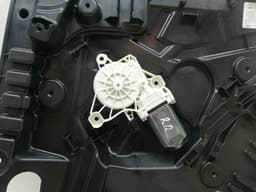 MERCEDES-BENZ Mercedes CLS W257 Right Rear Door Winder A2577301403 Window Regulator Rear Right — thumbnail 3