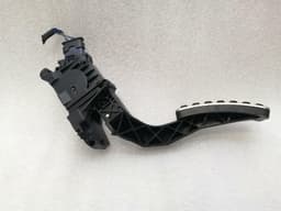 MERCEDES-BENZ Mercedes A Class W177 A35 AMG Gas Pedal (Electrical) A177002100 Accelerator Pedal — thumbnail 5