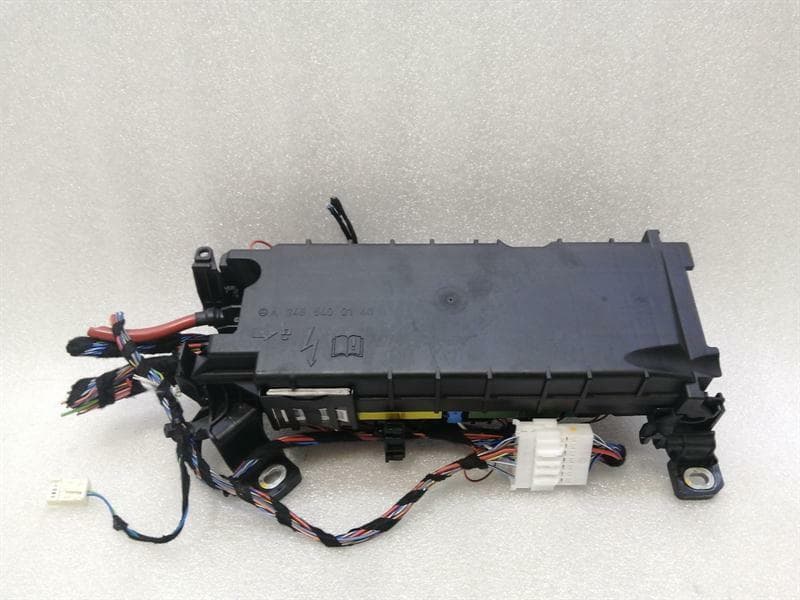 Mercedes A Class W176 Fuse Box A2465400340 Fuse Box SAM