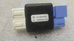 MERCEDES-BENZ Mercedes SLC R172 MOPF Aerial / Antenna A2128204585 Antenna Splitter — thumbnail 5