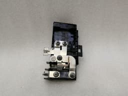 MERCEDES-BENZ Mercedes A Class W176 Fuse Box A2465401950 Fuse Box — thumbnail 3