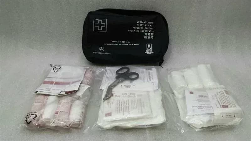 MERCEDES-BENZ Mercedes A Class W176 First Aid Kit First Aid Kit First Aid Kit W246