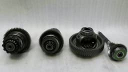 MERCEDES-BENZ Mercedes A45 AMG W176 Gearbox Differential Set A2463302000 Balancing Transmission — thumbnail 8