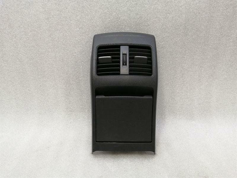 MERCEDES-BENZ Mercedes A Class W176 Rear Air Vent A2468300502 Rear Air Vent