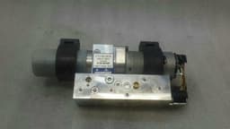 MERCEDES-BENZ Mercedes SLC R172 Roof Hydraulic Pump A1728050024 Roof Hydraulic Pump Top — thumbnail 5