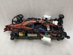 MERCEDES-BENZ Mercedes A Class W176 W246 Fuse Box A2465400340 Fuse Box SAM W117 X156 — thumbnail 1