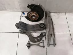 MERCEDES-BENZ Mercedes A45 W176 Right Rear Hub A1763500600 Wheel Hub Suspension Rear Right — thumbnail 1