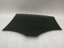 MERCEDES-BENZ Mercedes A W176 right rear door glass A1767350410 door window rear right — thumbnail 4