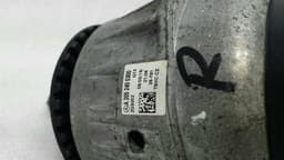 MERCEDES-BENZ Mercedes C Class W205 Right Engine Mount A2052400300 Engine Mount Right M274 — thumbnail 8