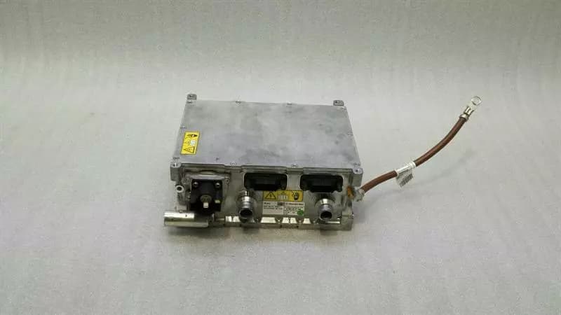 MERCEDES-BENZ Mercedes W205 Control Unit Battery Charger A0009001108 C350E Control Unit Hybrid
