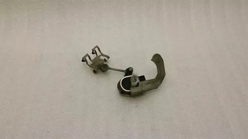 Mercedes C Class W205 Height Sensor A22290503 Level Regulation
