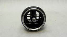 MERCEDES-BENZ Mercedes C Class W205 Air Vent A2058301200 Air Vent Vent Grille Right RHD — thumbnail 1