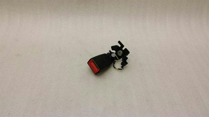 Mercedes C Class W205 belt buckle rear left A2058600369 belt buckle rear left