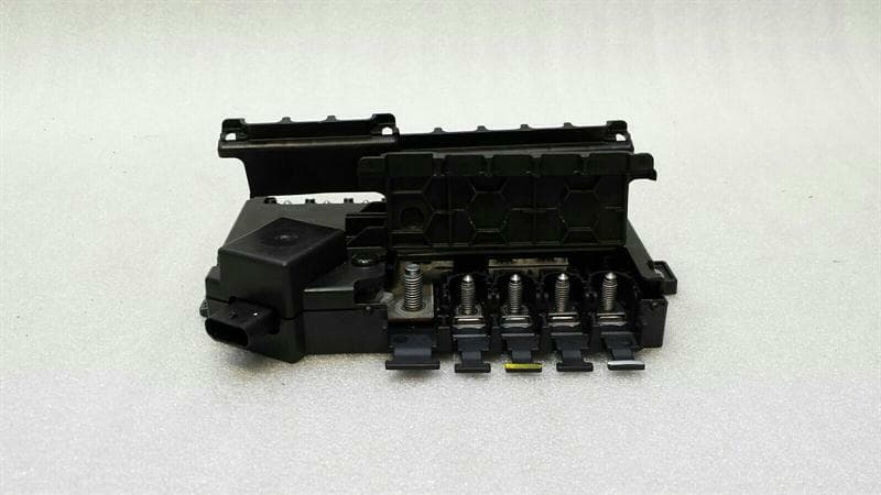 MERCEDES-BENZ MERCEDES C CLASS FUSE BOX W205 FUSE BOX A2055402750 FUSE BOX