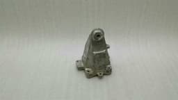 MERCEDES-BENZ Mercedes C Class W205 Engine Mount Right A2742231004 Engine Mount Right M274 — thumbnail 4