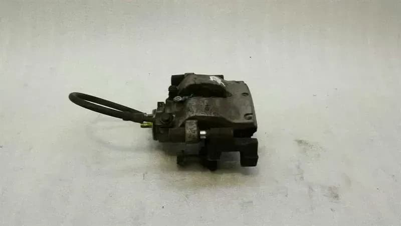 Mercedes C Class W205 Right Rear Caliper A2054230481 Brake Caliper Rear Right